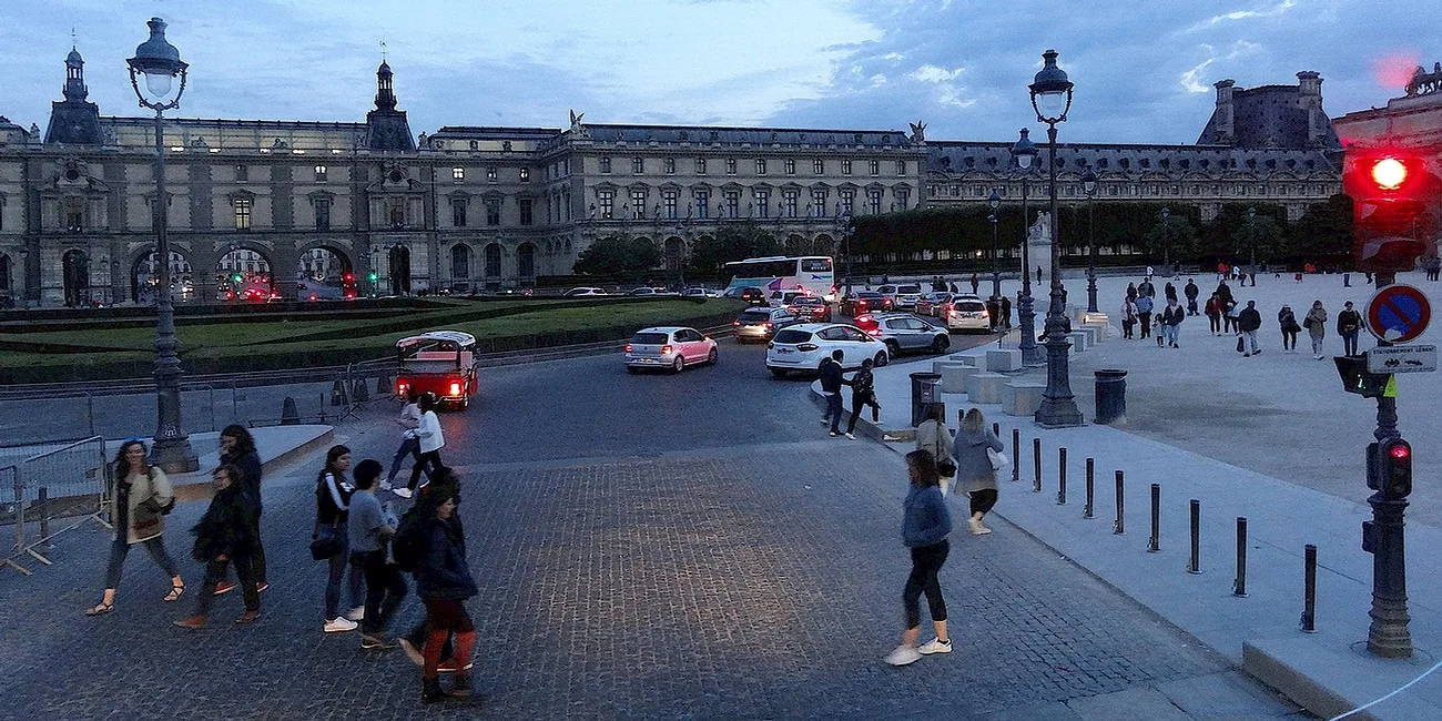 PARÍS — 04