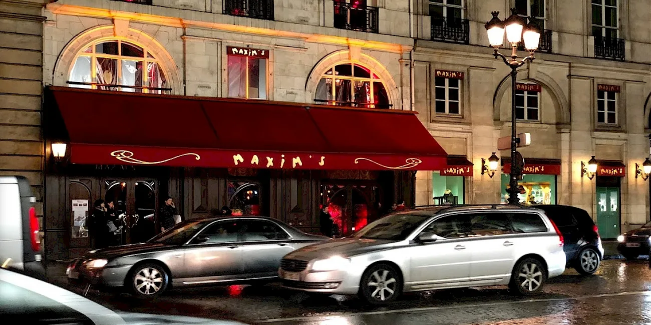 PARÍS — 17
