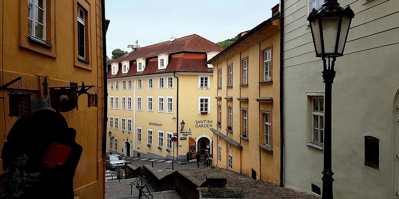 PRAGA — 79