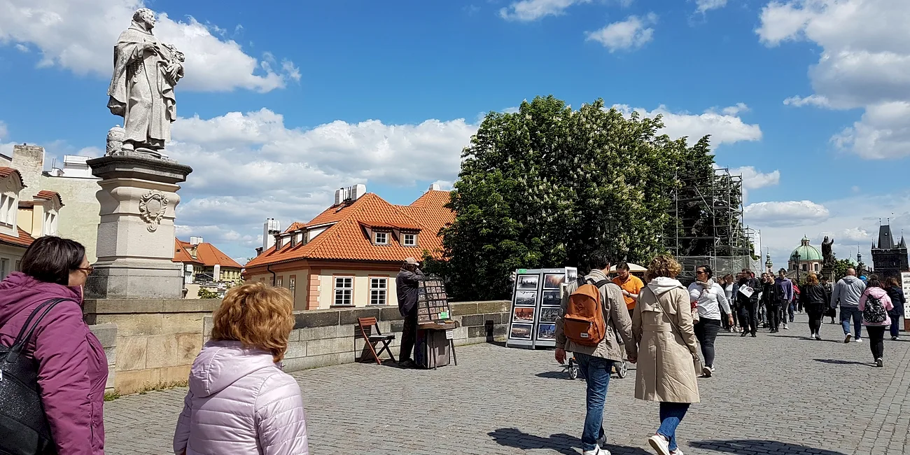 PRAGA — 85