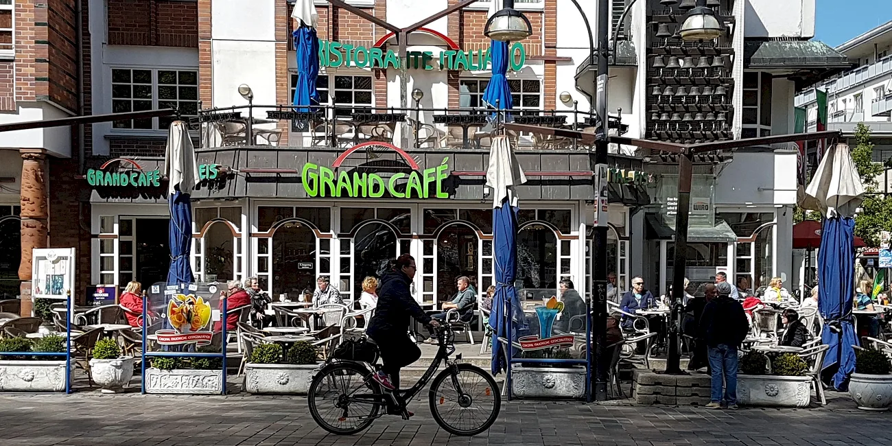 ROSTOCK — 12