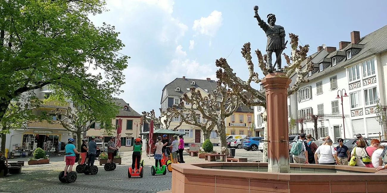 RÜDESHEIM — 12