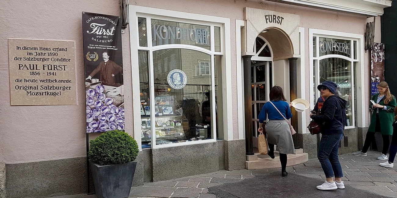 SALZBURGO — 43
