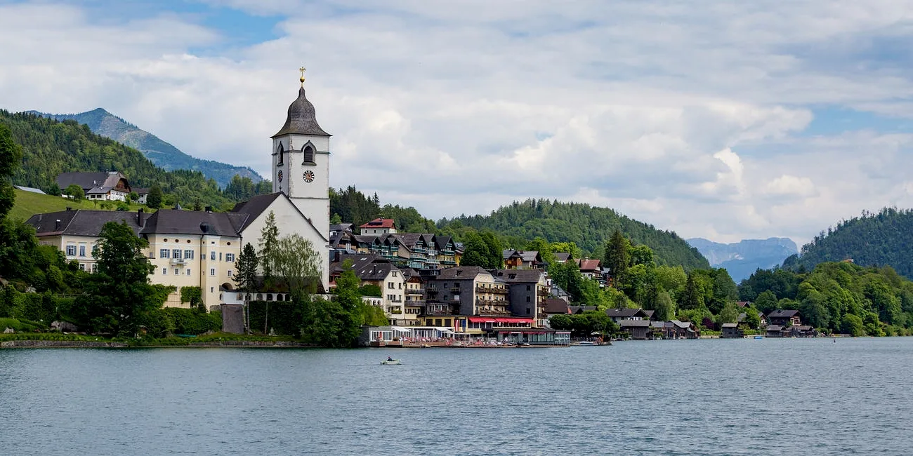 SALZBURGO — 66
