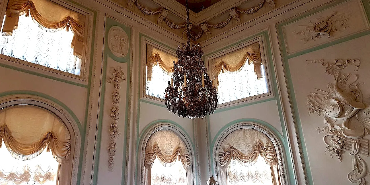 SAN PETERSBURGO — 10