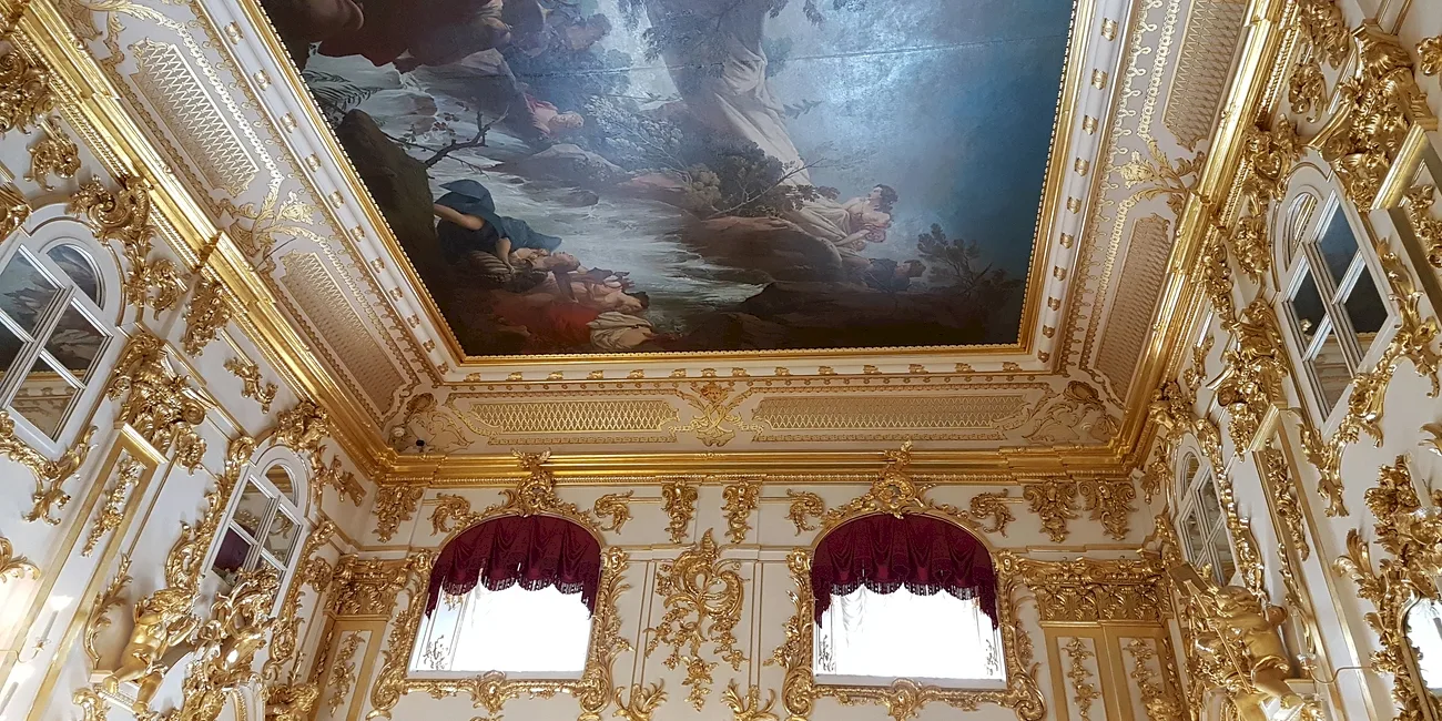 SAN PETERSBURGO — 12