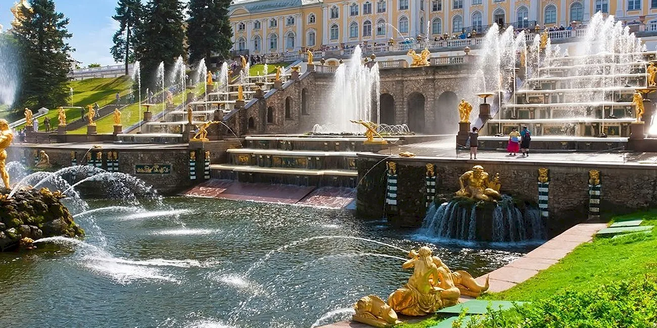 SAN PETERSBURGO — 18