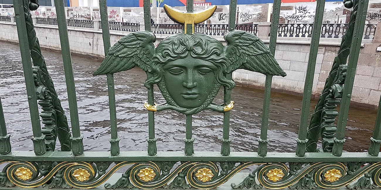 SAN PETERSBURGO — 28