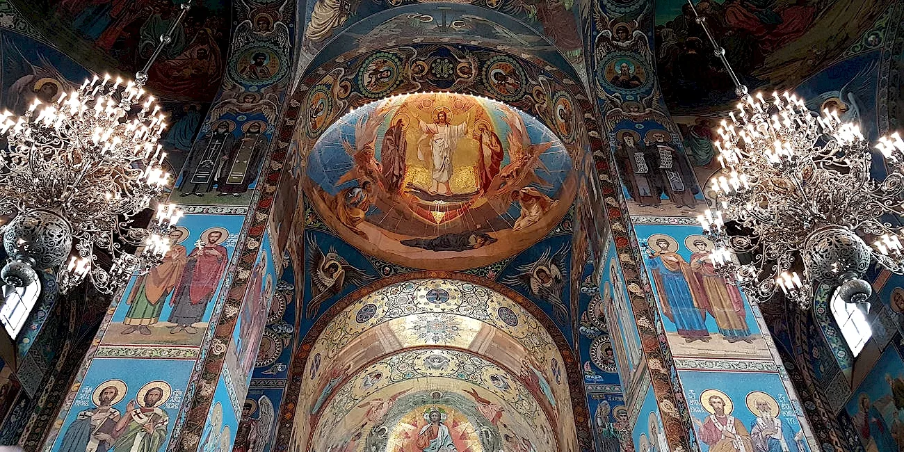 SAN PETERSBURGO — 44