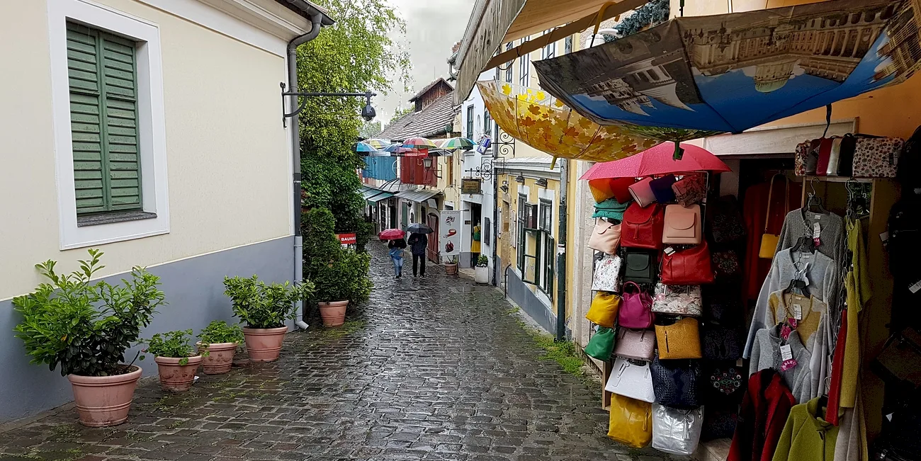 SZENTENDRE — 11
