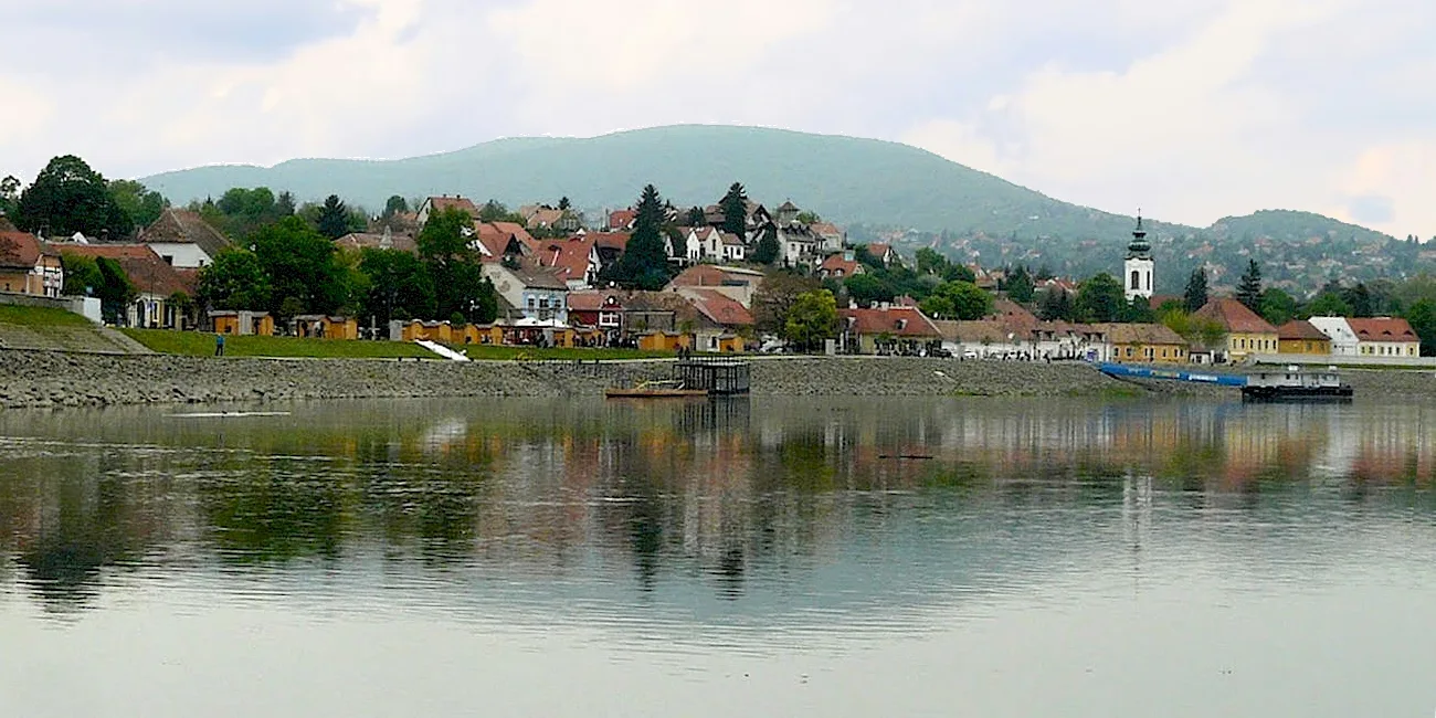 SZENTENDRE — 17a