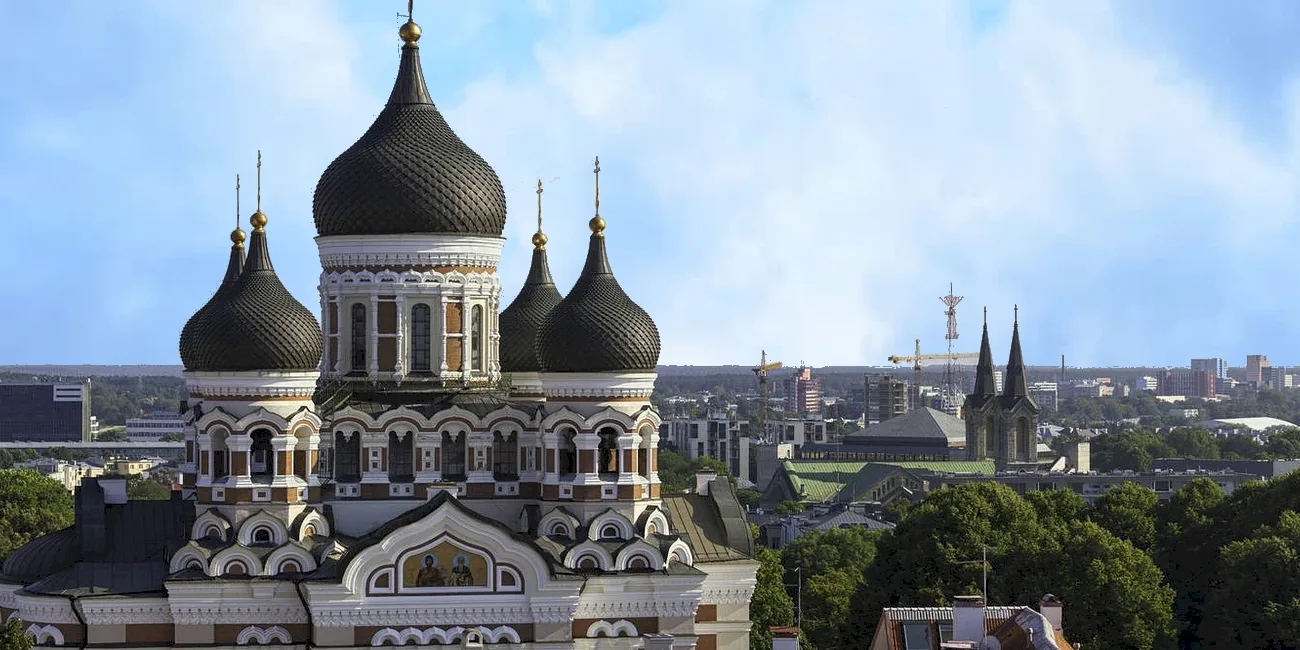 TALLIN — 30b