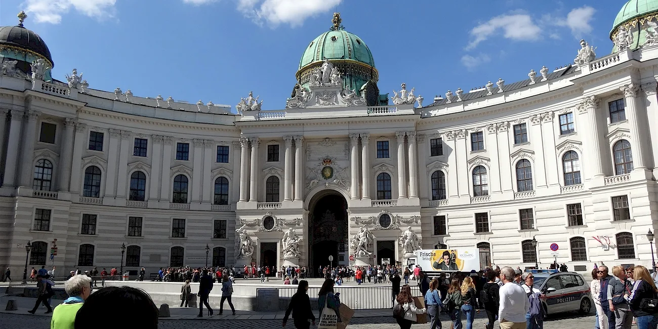 VIENA — 17