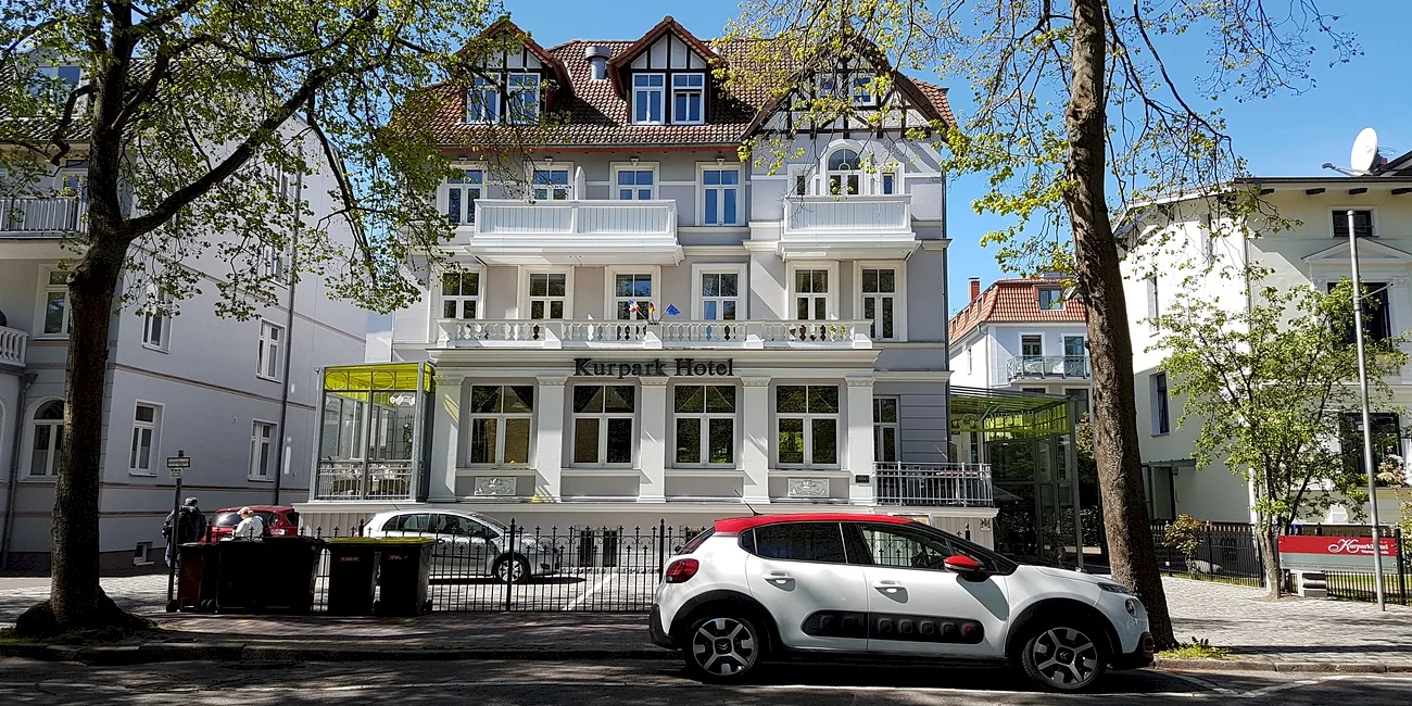 WARNEMÜNDE — 04
