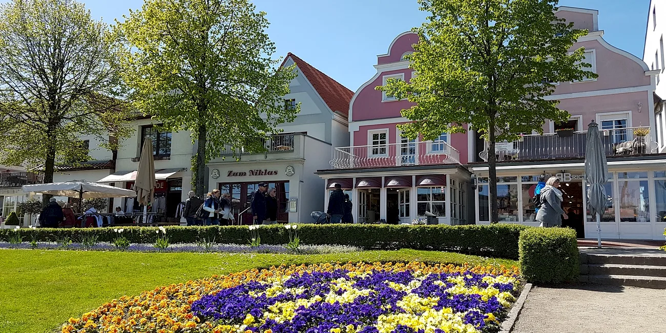 WARNEMÜNDE — 08