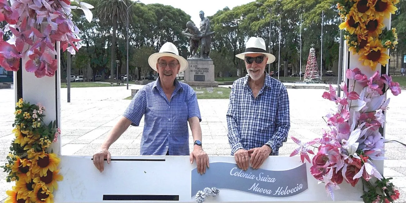 CINCO COLONIAS URUGUAYAS — 48